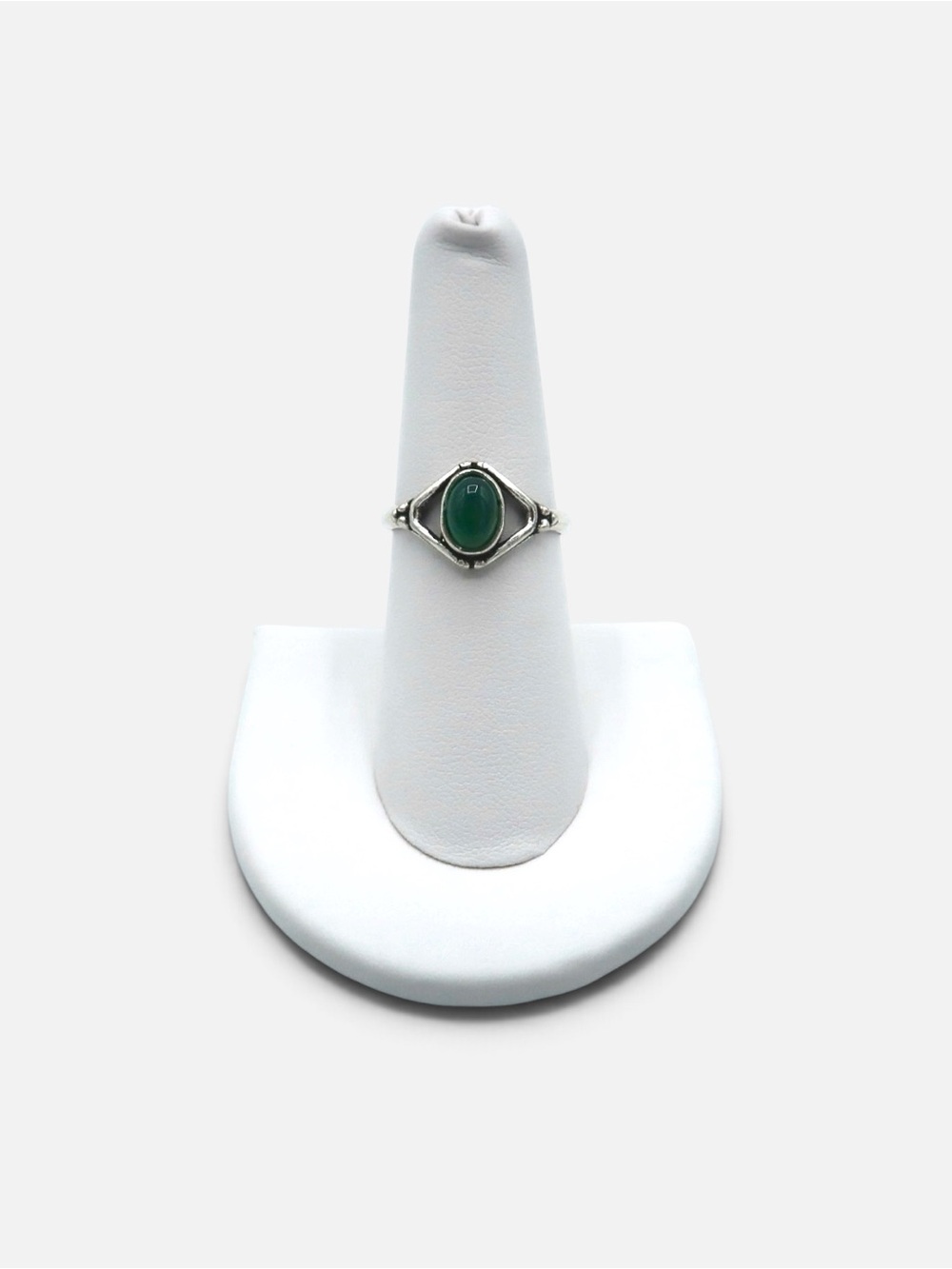 VINTAGE IMPERIAL JADE RING